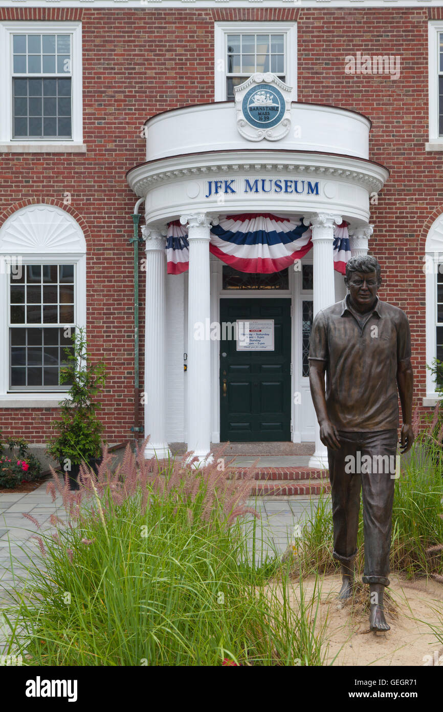 BOSTON, MASSACHUSETTS, USA - Juli 12,2016: The John F. Kennedy Hyannis Museum ist ein historisches Museum befindet sich am 397 Main Street Stockfoto