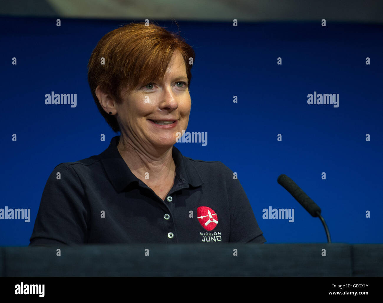 Die Juno-Mission der NASA in Jupiter informiert über den Fortschritt und die Ziele der Mission im Jet Propulsion Laboratory. Ziel der Mission ist es, das Verständnis von Jupiters Atmosphäre und Magnetfeldern zu verbessern. Stockfoto