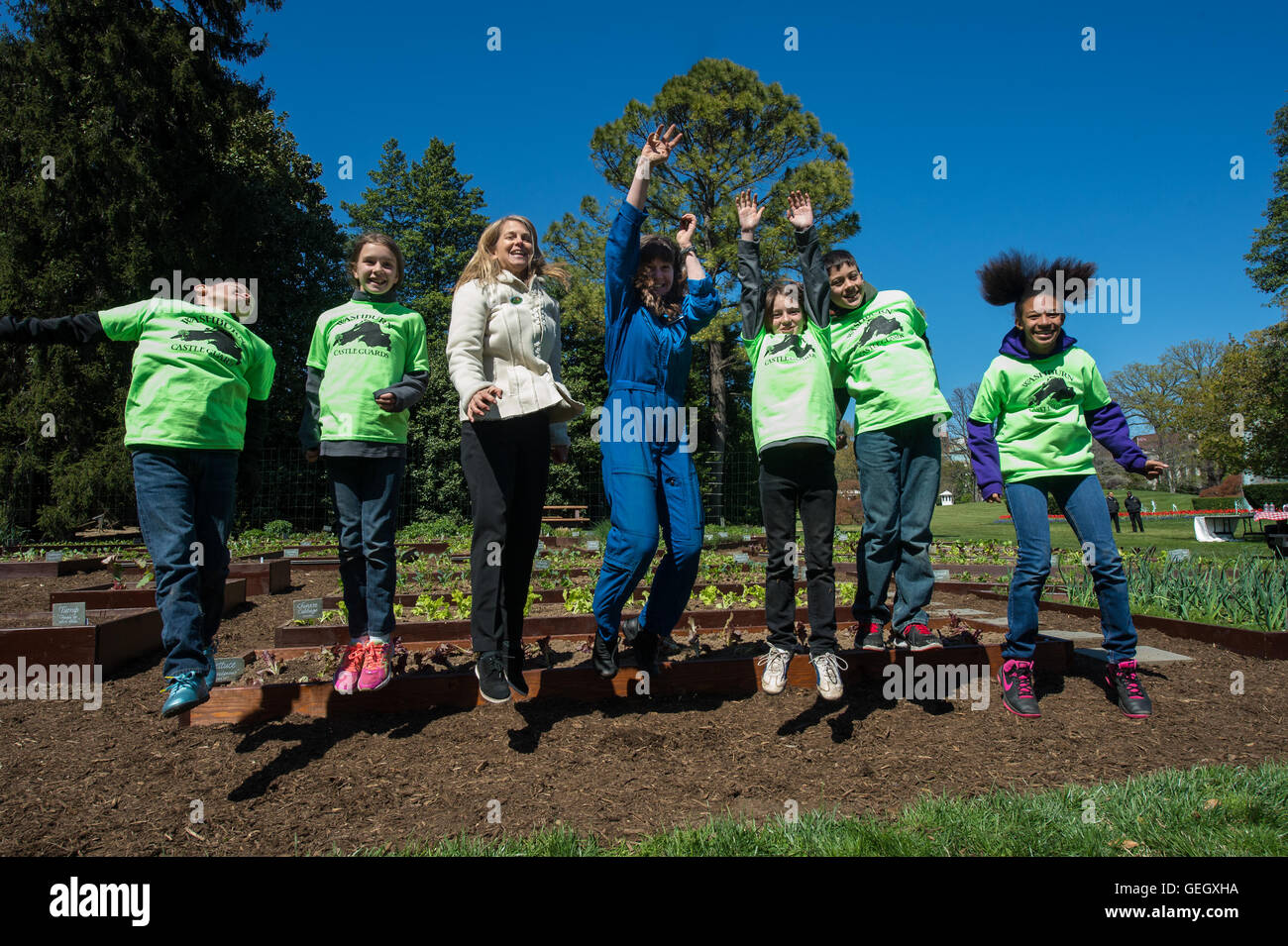 Weiße Haus Gemüsegarten Pflanzen 04050022 Stockfoto