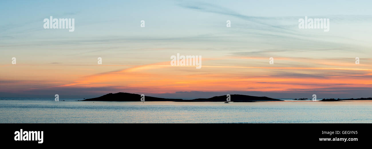 Die Uninhabtied Insel von Samson bei Sonnenuntergang, Scilly-Inseln Stockfoto