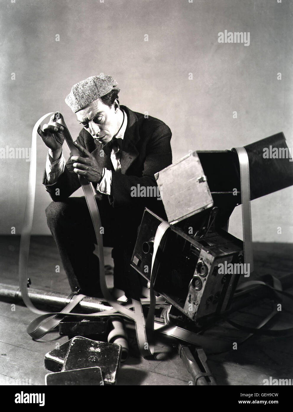Luke Shannon (Buster Keaton) *** lokalen Caption *** 1928, Kameramann, Der Sprachgebrauch Stockfoto