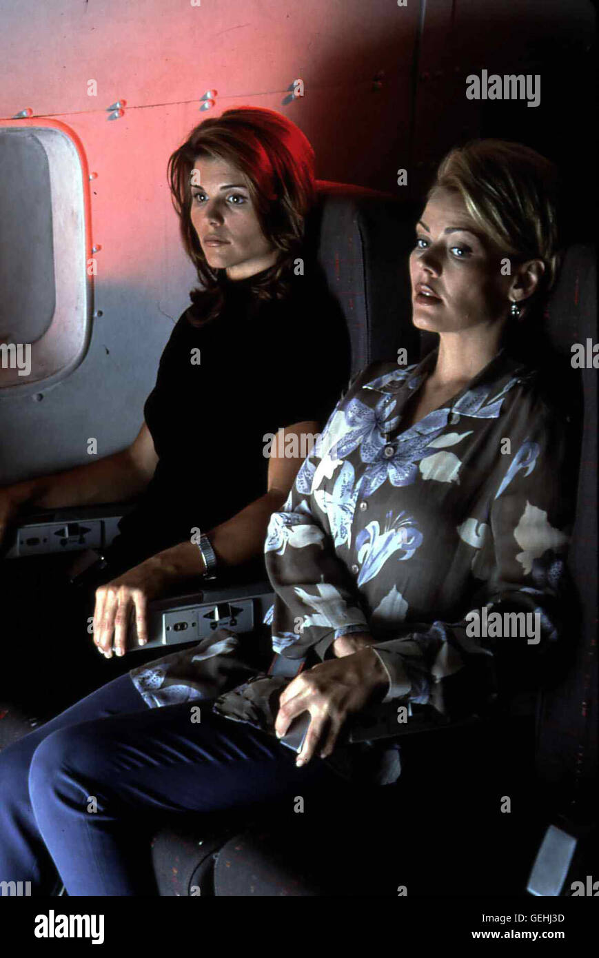 Dr. Linda McCoy (Lori Loughlin), Vivian Henry (Gail O'Grady) *** lokalen Caption *** 1997, Medusas Child (Teil 1), Medusas Child-Atombombe An Bord Der 737 (1) Stockfoto
