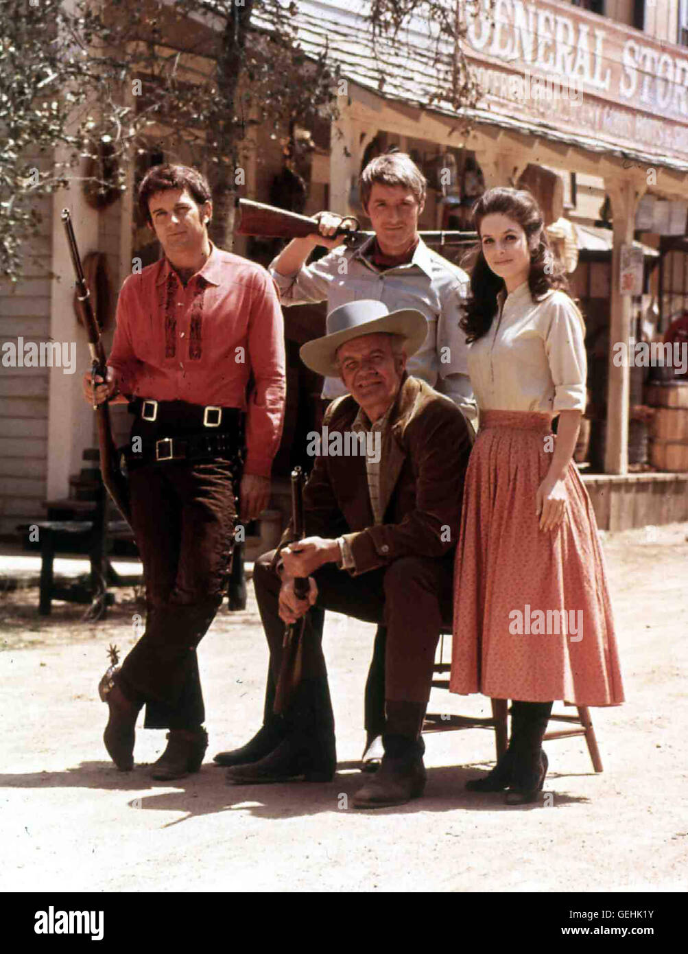 James Stacy, Wayne Maunder, Elizabeth Baur, Andrew Duggan (Liegus m