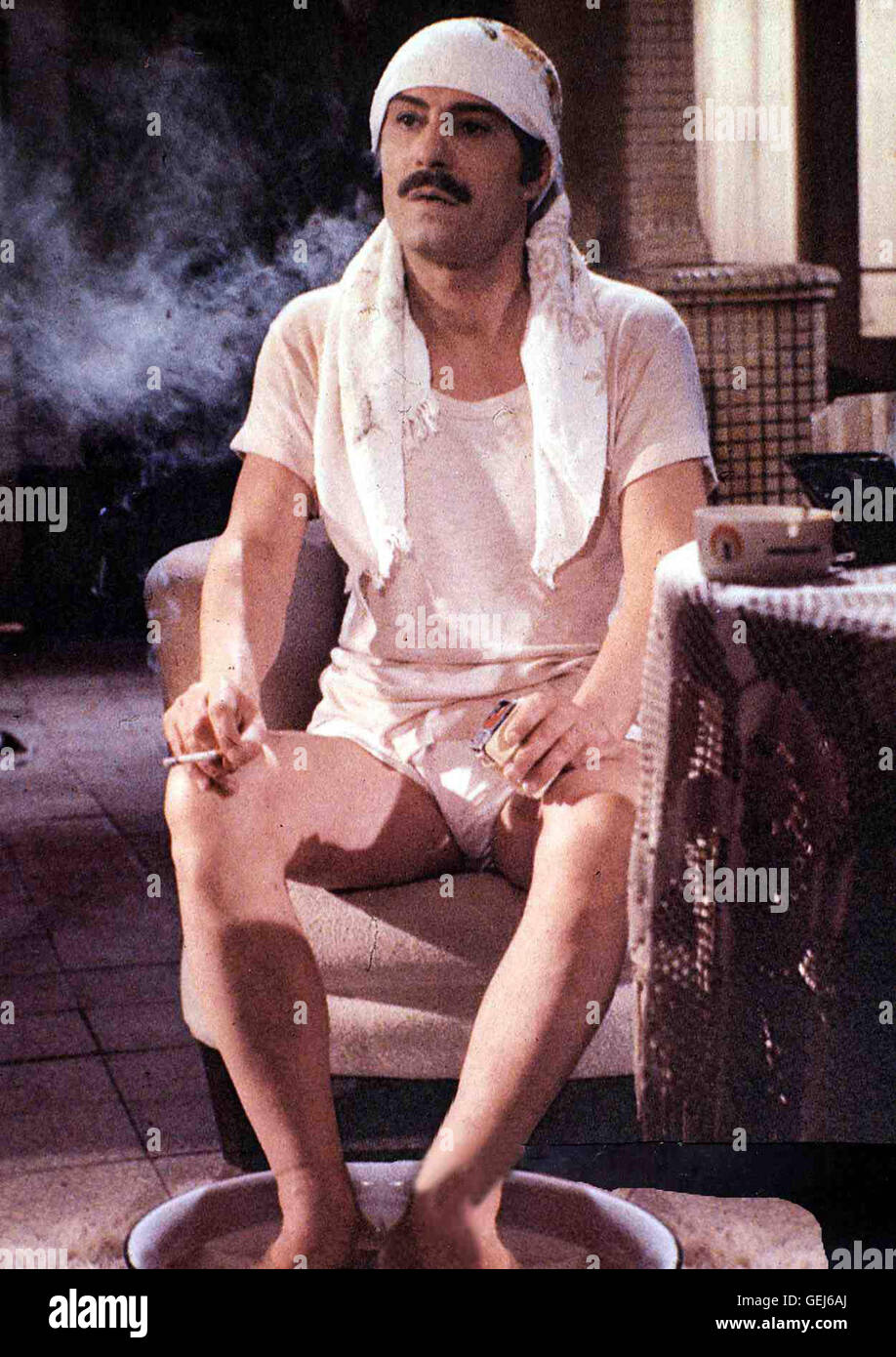 Nino Manfredi Der Italiener Nino Garifoli (Nino Manfredi) Lebt als