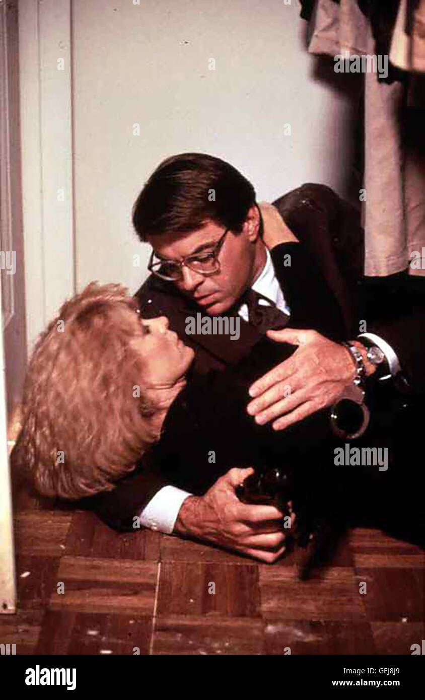 Meredith Baxter-Birney, Robert Urich Der Auftrag Entpuppt Sich als Sehr Schwierig Fuer Samantha (Meredith Baxter-Birney) Und Harry (Robert Urich). Lokalen Caption *** 1989, sie weiß zu viel Moerderischer Trieb Stockfoto
