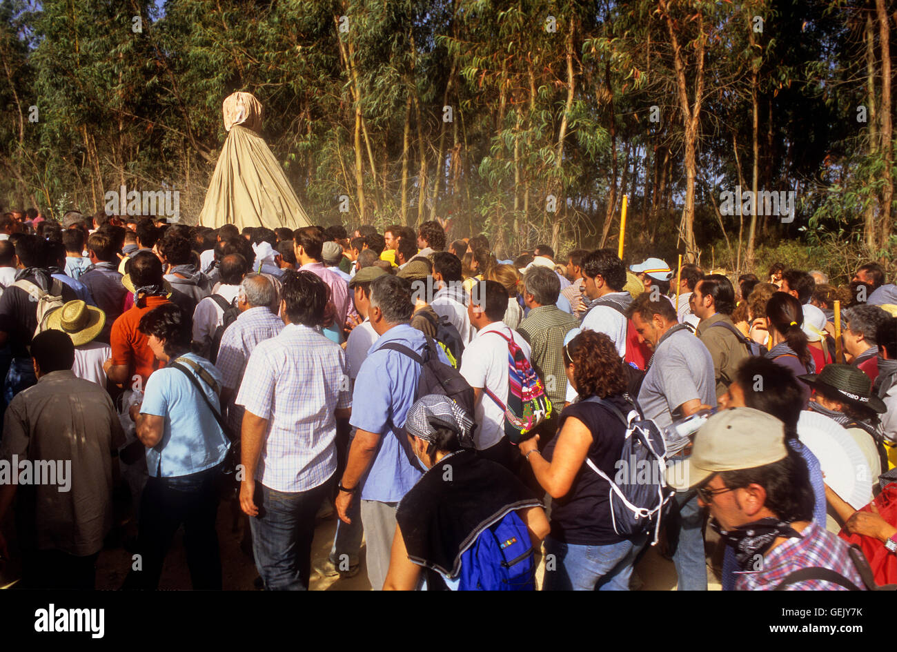 El Rocío Wallfahrt Wallfahrt, spezielle Prozession, alle sieben Jahre reist der Jungfrau von el Rocío von El Rocío in Almonte wh Stockfoto