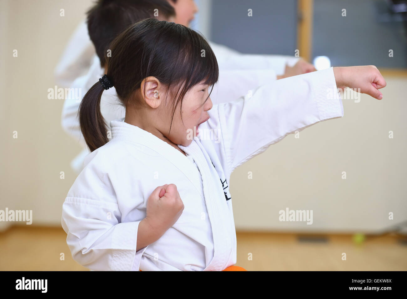 Japanische Kinder Karate-Klasse Stockfoto