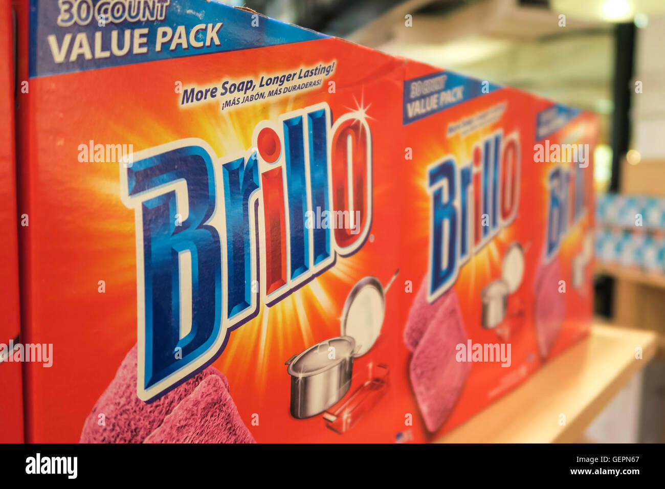 Brillo Value Pack Boxen Stockfoto