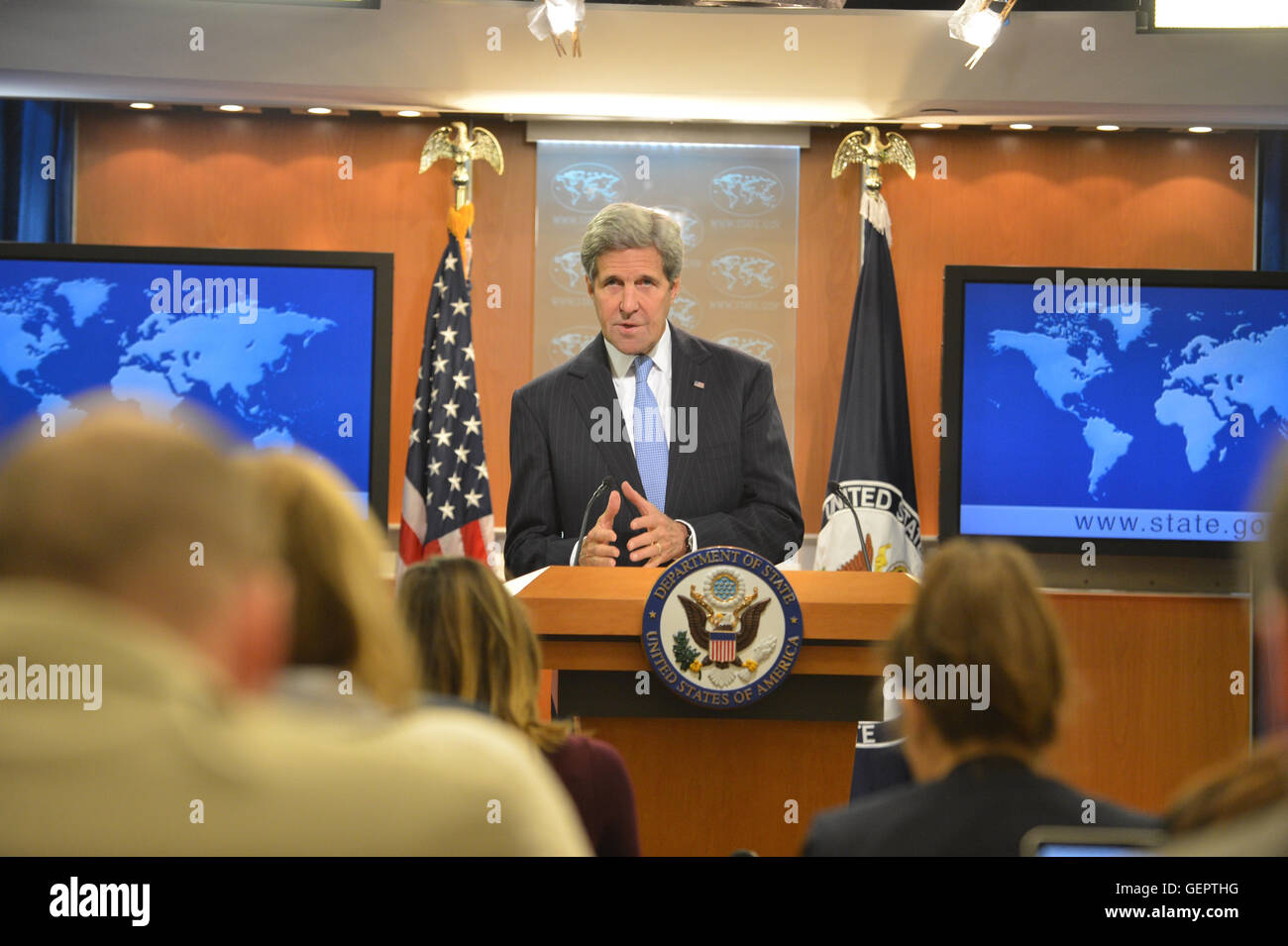 Secretary Kerry liefert Bemerkungen am Welttag der Pressefreiheit Stockfoto