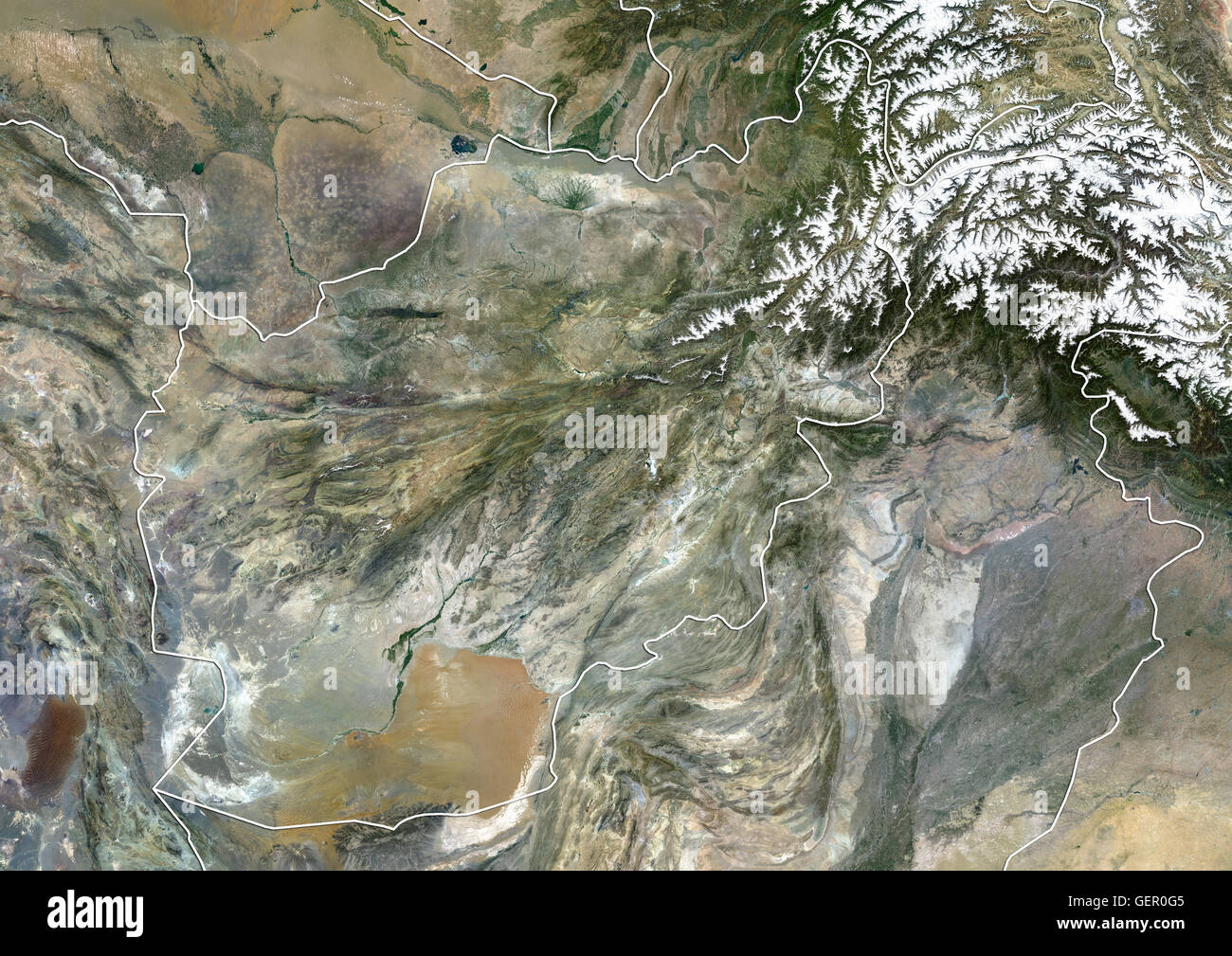 Satellitenansicht von Afghanistan (mit Ländergrenzen). Dieses Bild wurde aus Daten, die per Satellit Landsat 8 im Jahr 2014 zusammengestellt. Stockfoto