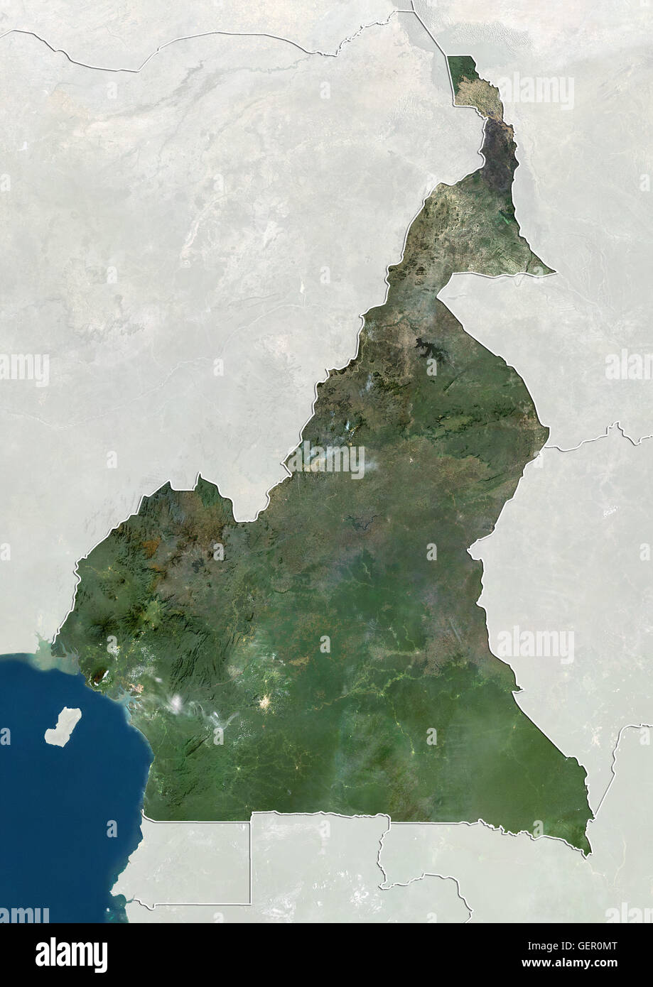 Satellitenansicht von Kamerun (mit Ländergrenzen und Maske). Dieses Bild wurde aus Daten von Landsat-Satelliten erworben erstellt. Stockfoto