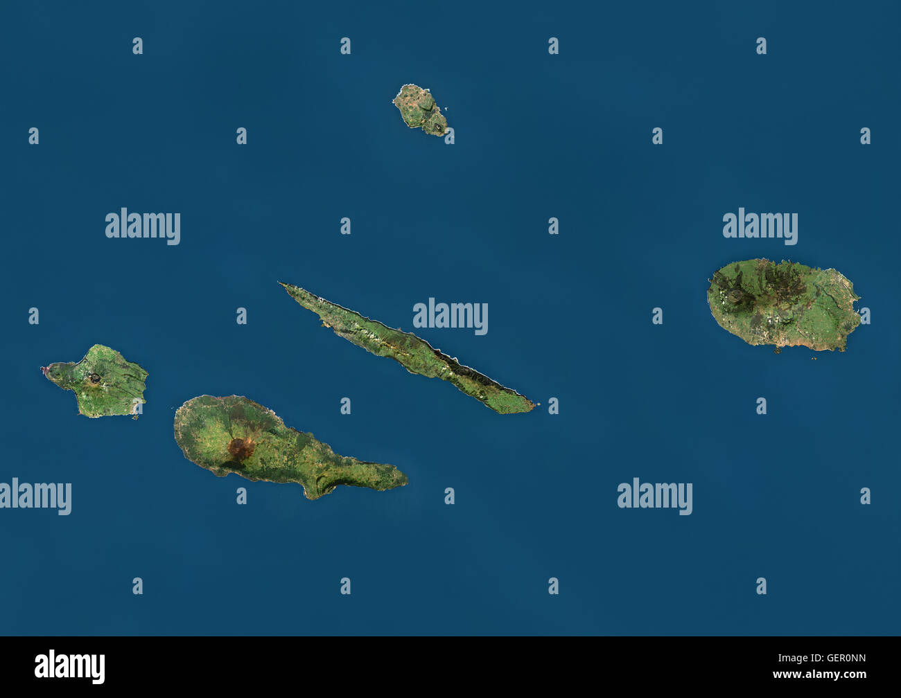 Satelliten-Ansicht der zentralen Inseln, Portugal Azoren. Die zentrale Gruppe umfasst die Inseln Terceira, Graciosa, Sao Jorge, Pico und Faial. Vulkan Mount Pico auf der Insel Pico ist der höchste Punkt in Portugal bei 2351 m. Dieses Bild war kompilierte f Stockfoto