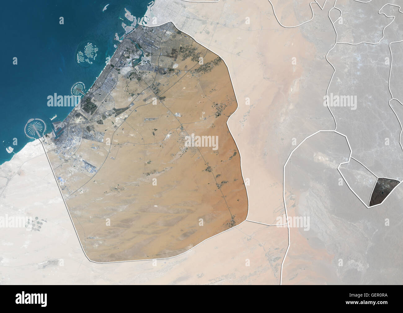 Satelliten-Ansicht für das Emirat von Dubai, Vereinigte Arabische Emirate (mit Ländergrenzen und Maske). Das Bild zeigt Palm Jumeirah und Palm Jebel Ali und The World Islands. Dieses Bild wurde aus Daten, die per Satellit Landsat 8 im Jahr 2014 zusammengestellt. Stockfoto