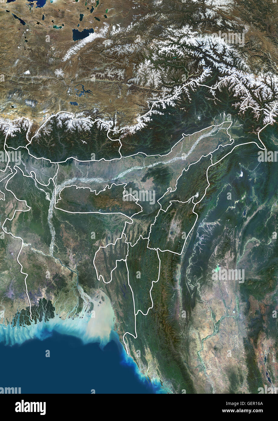 Satellitenansicht von Bangladesch und Nordost-Indien (mit Verwaltungsgrenzen). Es umfasst sieben Schwester Staaten und den Himalaya-Staat Sikkim. Dieses Bild wurde aus Daten, die per Satellit Landsat 8 im Jahr 2014 zusammengestellt. Stockfoto