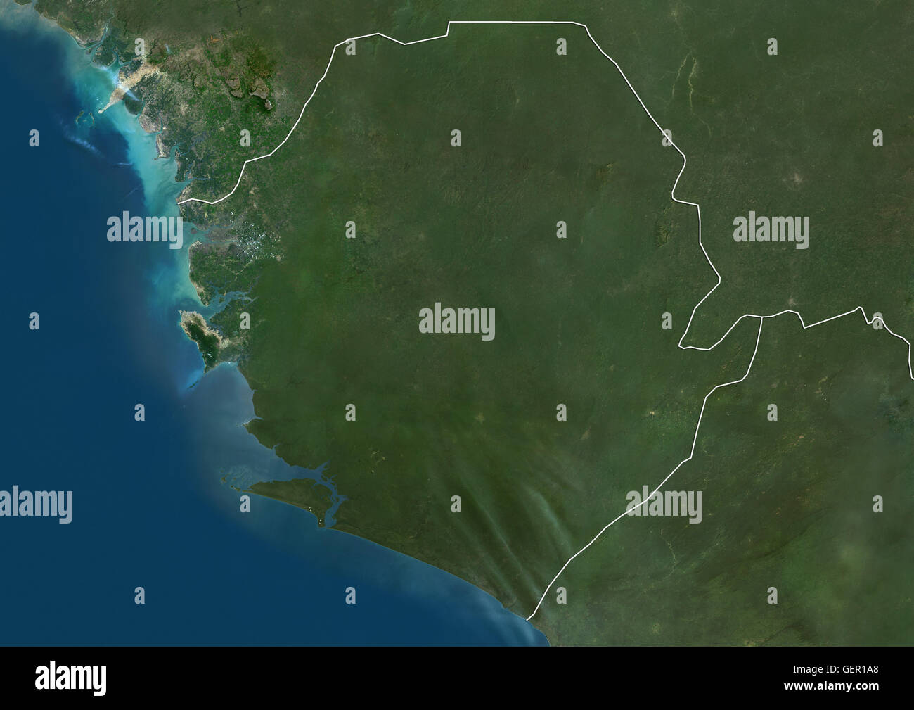 Satellitenansicht von Sierra Leone (mit Ländergrenzen). Dieses Bild wurde aus Daten von Landsat-Satelliten erworben erstellt. Stockfoto