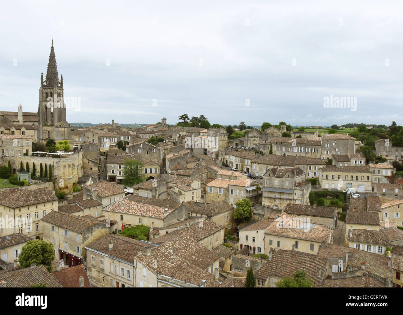 Limestone saint emilion Fotos und Bildmaterial in hoher Auflösung Alamy