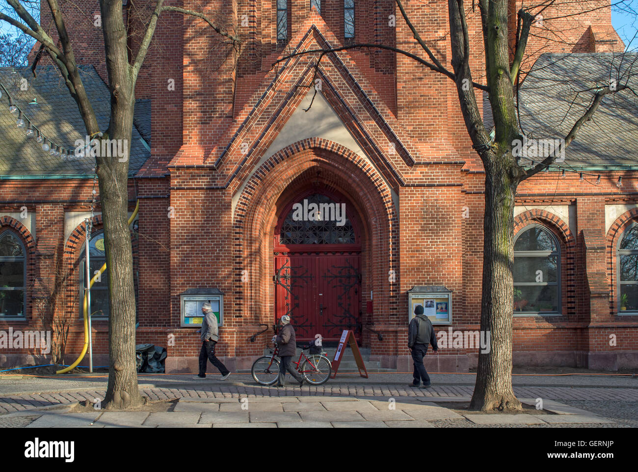 Berlin, Deutschland, Eingang der Heilandskirche Stockfoto