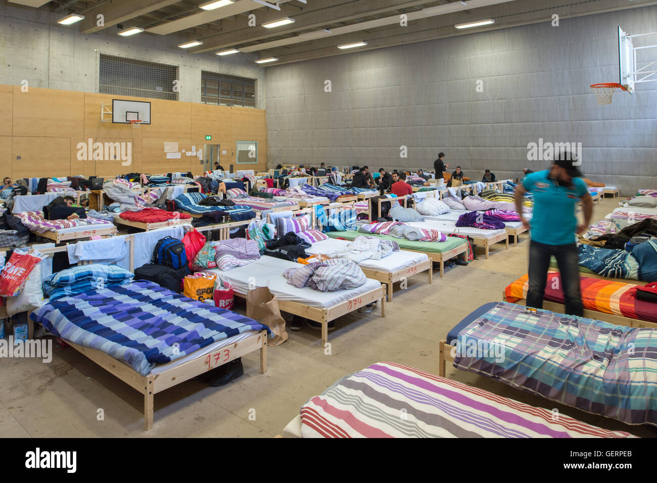 Berlin, Deutschland, Zufluchtsort für Flüchtlinge in ein Fitness-Studio Stockfoto