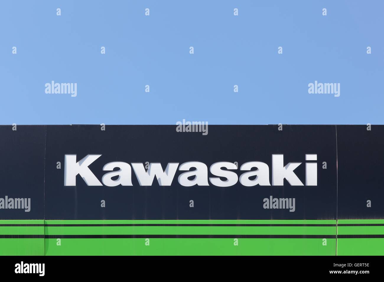 Kawasaki-Zeichen an der Wand Stockfoto