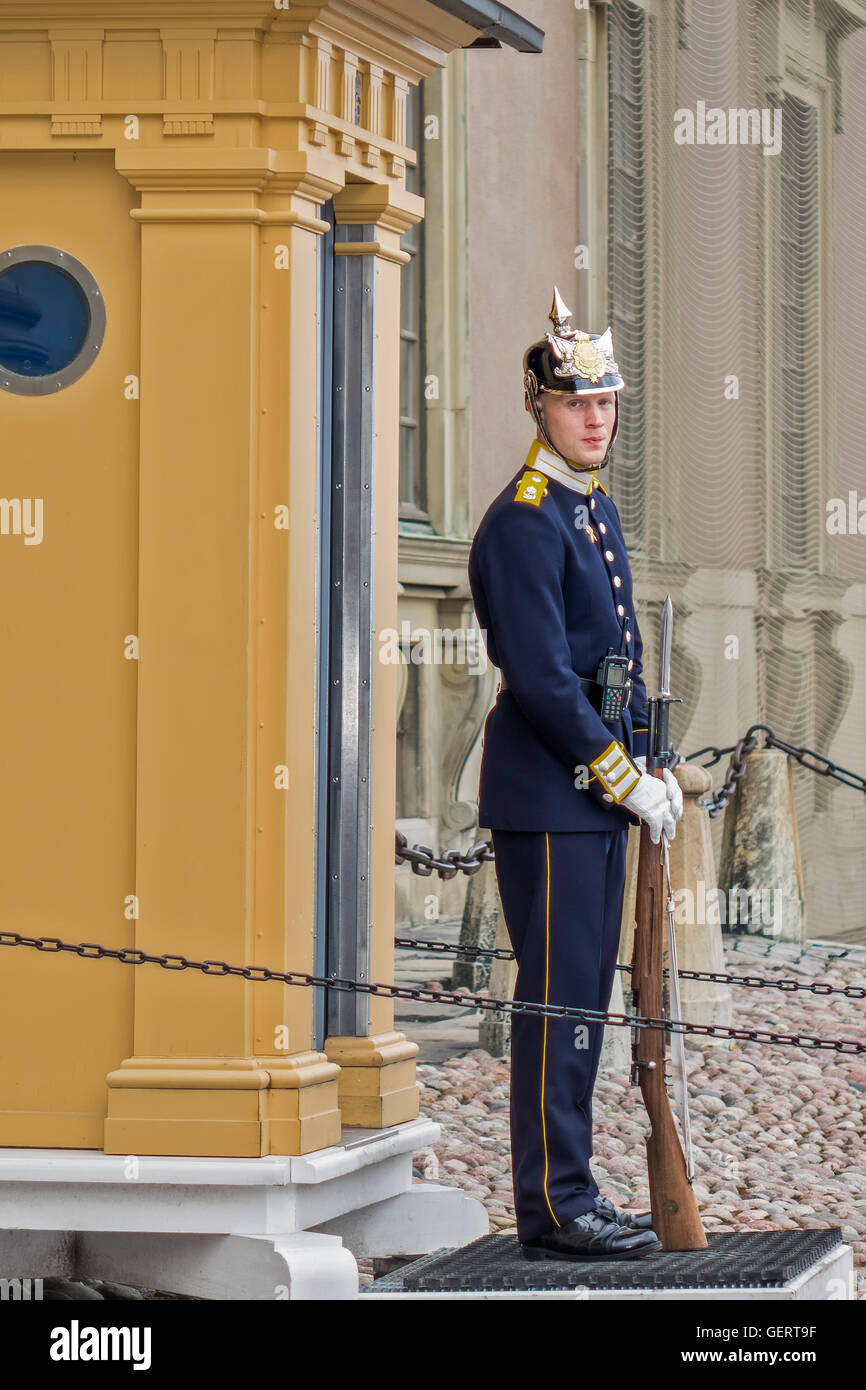 Wachablösung vor dem königlichen Palast Stockholm Schweden Stockfoto