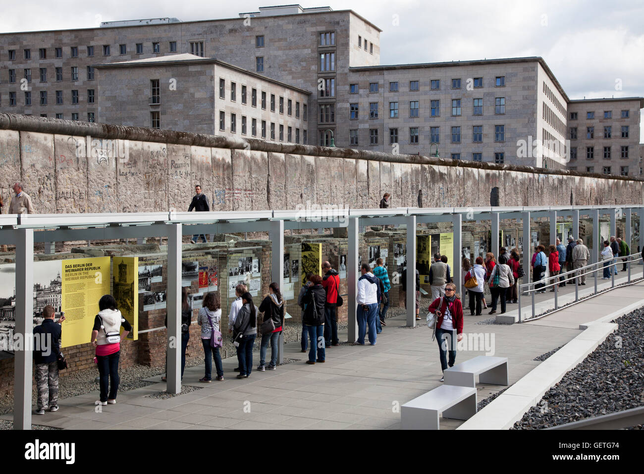 Die Topographie des Terrors Freilichtmuseum auf dem Gelände des ehemaligen Nazi-Gestapo-Hauptquartier in Berlin. Stockfoto