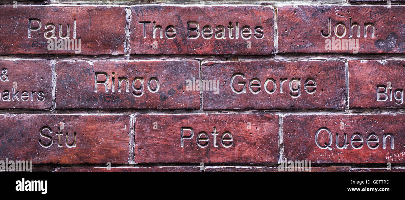 Liverpool Wall of Fame in der berühmten Matttew Straße erfasst. Stockfoto