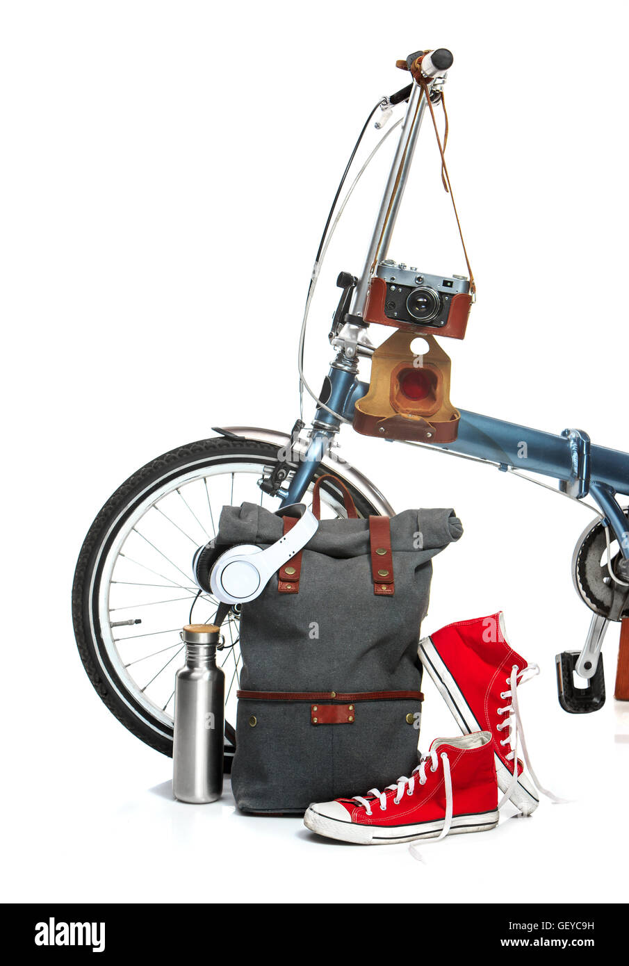 4 bilder 1 wort lösung frau koffer frai päärchen fahrrad
