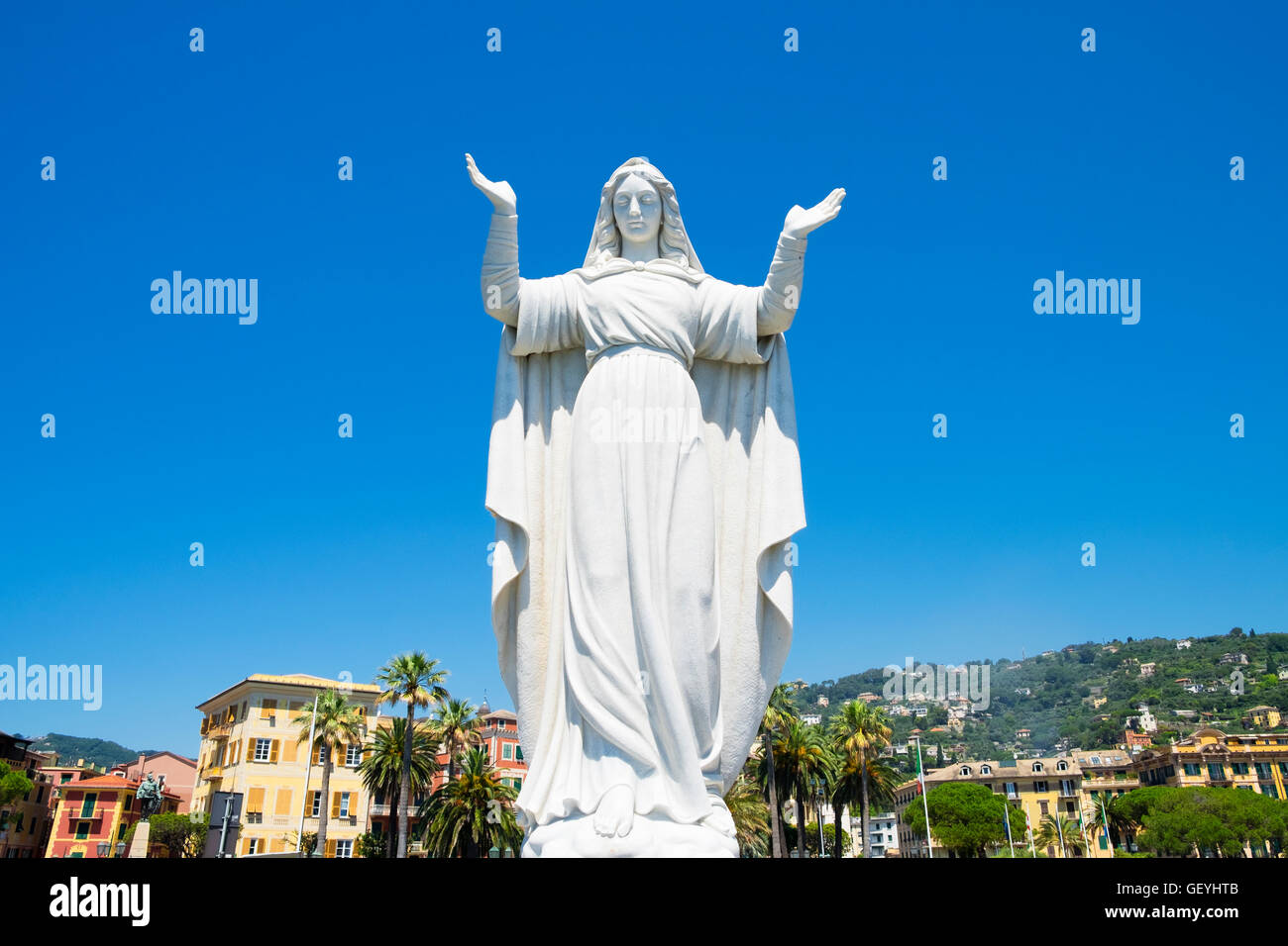 Statue von Santa Margherita (Virgin Märtyrer), den Hafen von Santa Margherita Ligure, Ligurien, Italien schützt Stockfoto