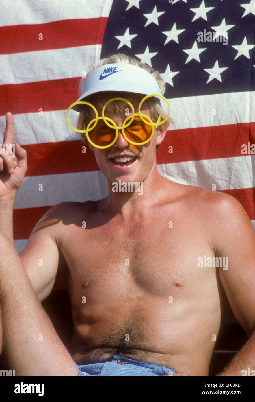 Amerikanischen Ventilator im Los Angeles Memorial Coliseum während der Olympischen Spiele 1984 in Los Angeles. Stockfoto