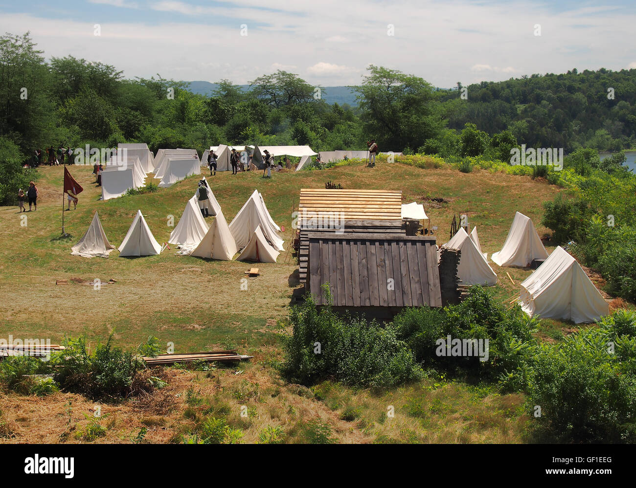 Ticonderoga, New York, USA. 24. Juli 2016. Re-Enactment-Camp auf dem Gelände Fort Ticonderoga Stockfoto