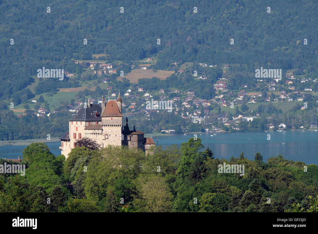 Bernhardiner von menthon Fotos und Bildmaterial in hoher Auflösung