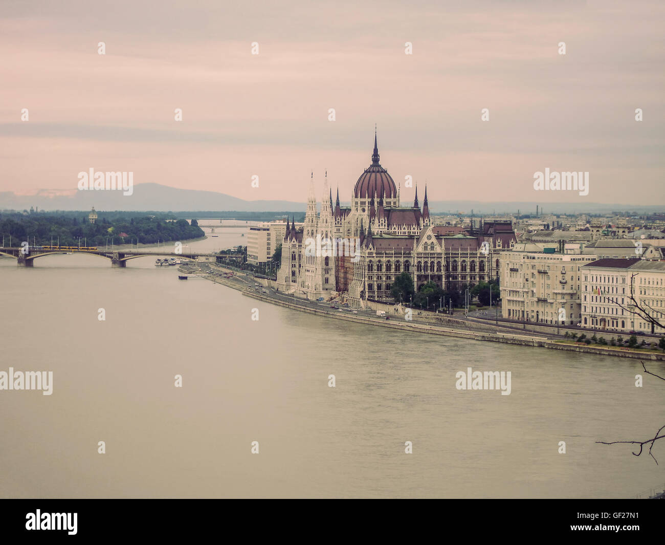 Parlament von Budapest ist es derzeit das größte Gebäude In Ungarn und immer noch das höchste Gebäude In Budapest Stockfoto