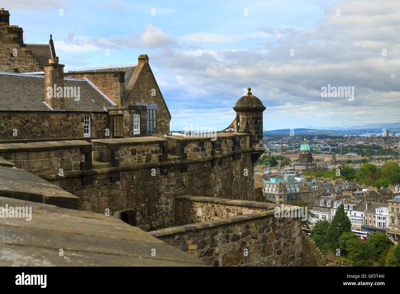 Edinburgh Stadtpanorama von Burg. Europäische Reiseziele Stockfoto
