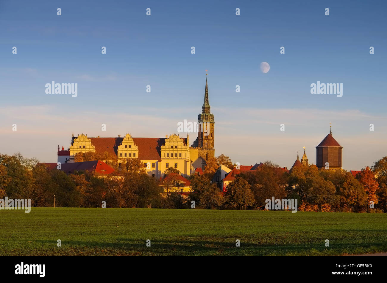 Bautzen-Dom Und Wasserturm - Stadt Bautzen im Oberlausitz, Deutschland Stockfoto