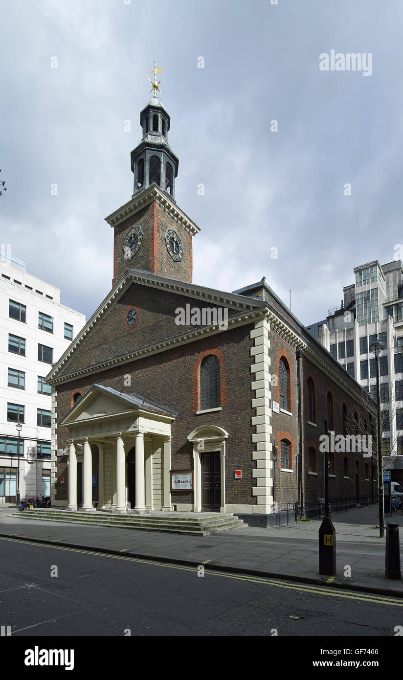 St Peter Vere Street, Mayfair, London. Als eine "Kapelle der Leichtigkeit" für Marylebone, entworfen von James Gibbs 1722 erbaut. Stockfoto