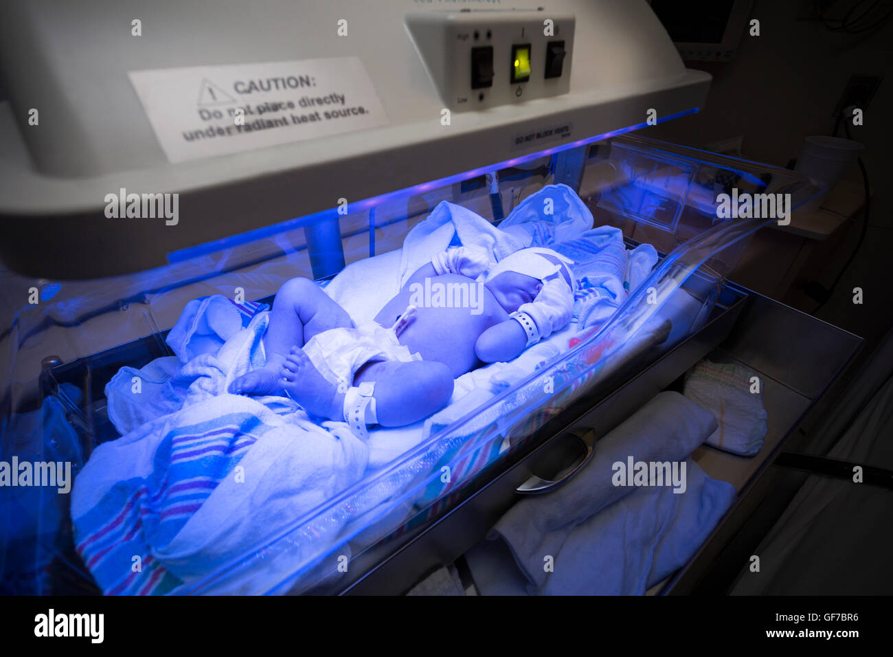 Newborn baby hospital tag Stockfotos und bilder Kaufen  Alamy