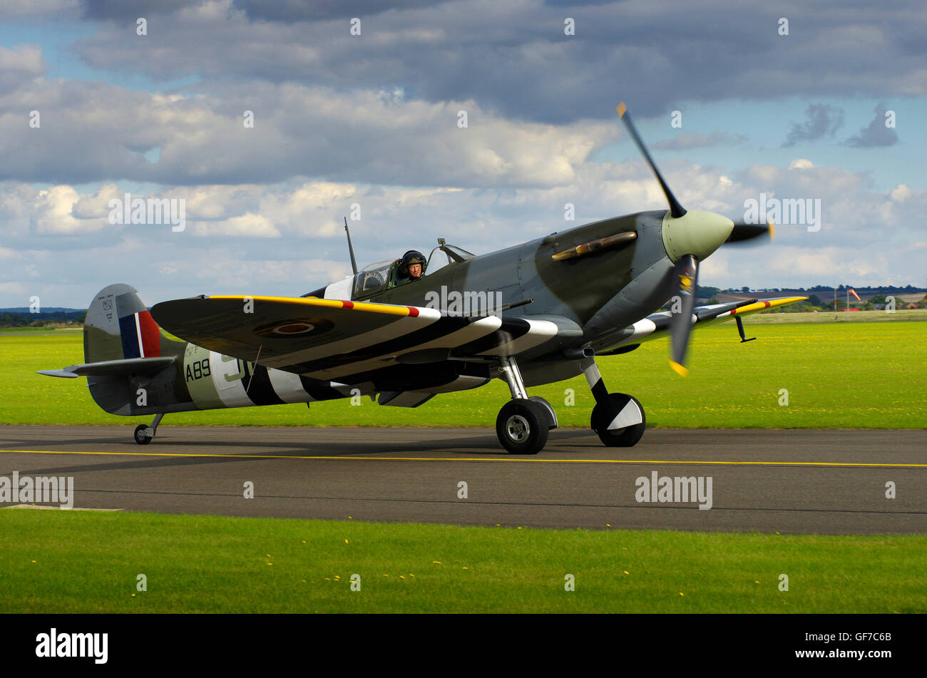 Vickers Supermarine Spitfire VB, AB910, in Duxford Stockfoto