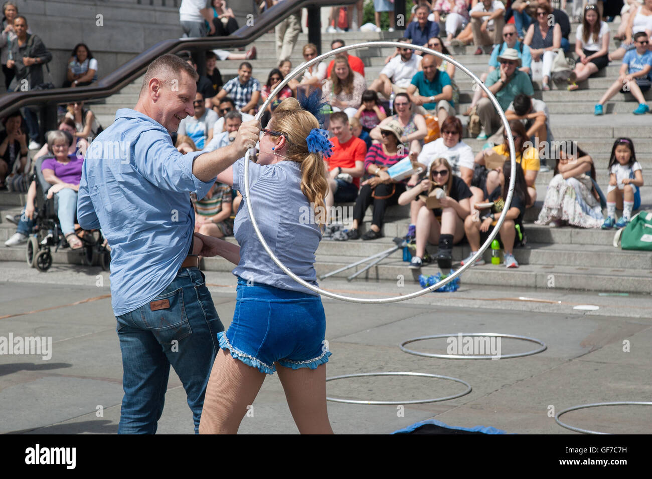 Straßenmusik Festival Trafalgar Square London England UK Europa Stockfoto