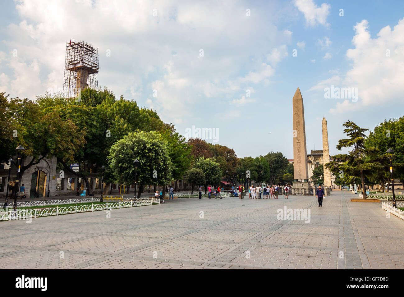 ISTANBUL - AUGUST 18: Sultanahmet-Platz am 18. August 2015 in Istanbul. Sultanahmet-Platz ist historischen Viertel von Istanbul nea Stockfoto