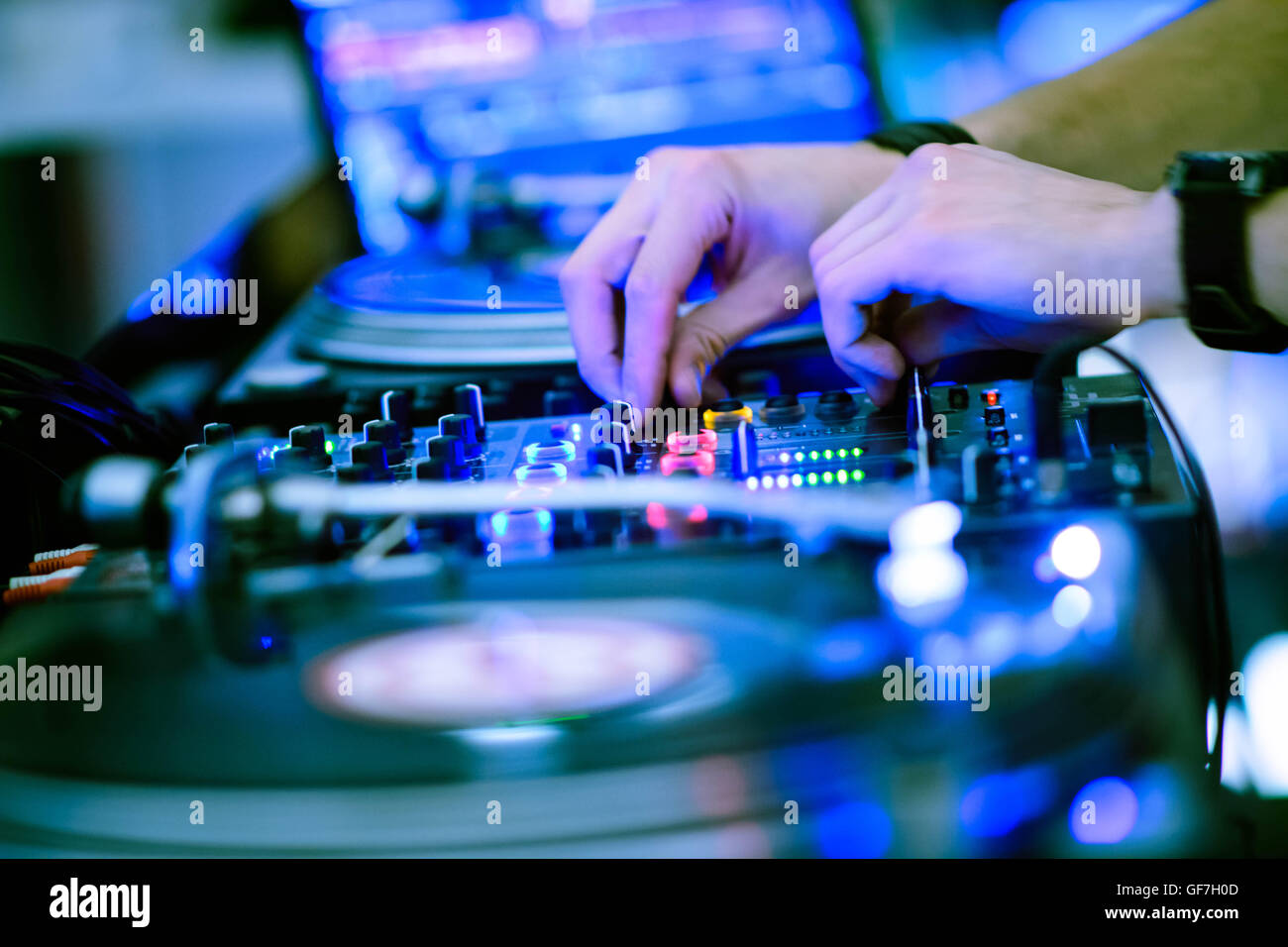 DJ Party spielen Stockfoto