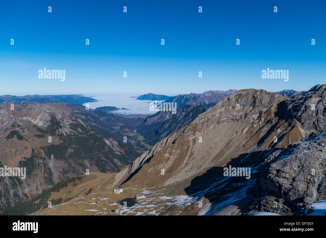 Schöner Ausblick über Rappensee Hütte und Allgäu in der Nähe von Oberstdorf, Oberallgau, Deutschland Stockfoto