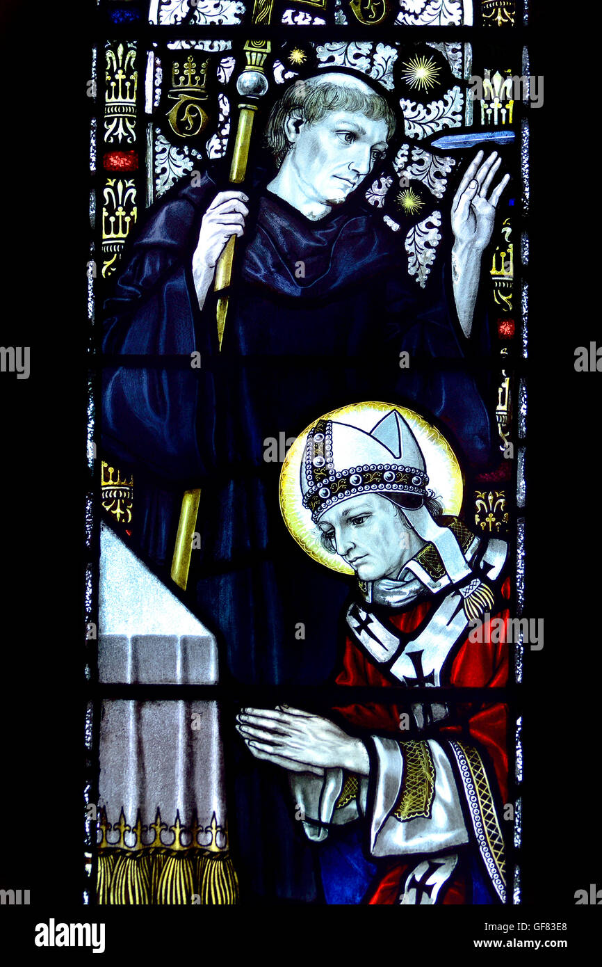 Canterbury, Kent, UK. St. Thomas von Canterbury römisch-katholische Kirche. Glasmalerei-Fenster; Martyrium von Thomas ein Becket Stockfoto