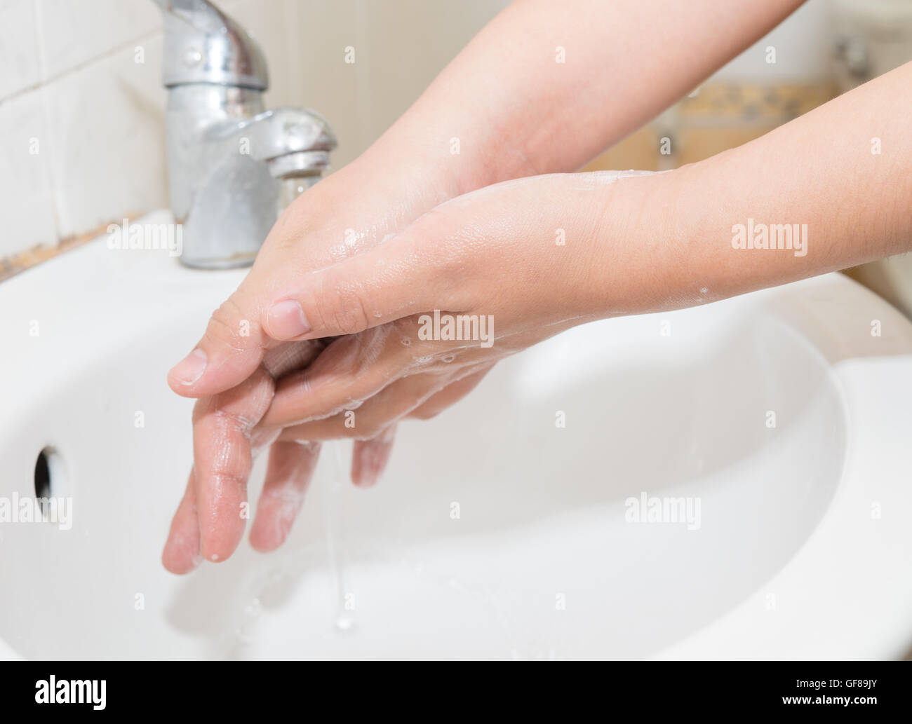 Hygiene. Reinigung der Hände. Hände waschen. Stockfoto