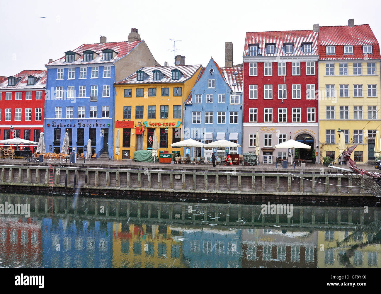 Kopenhagen, Dänemark - 13 März: Multicolor Häuser von Nyhavn Street in der Innenstadt von Kopenhagen am 13. März 2013. Stockfoto