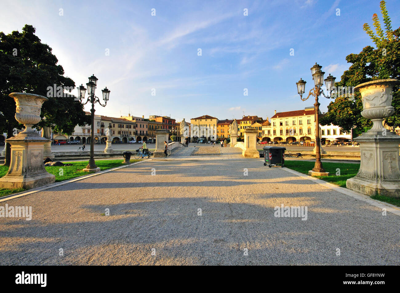 Padua, Italien - 3 Oktober: Central Park der antiken Statuen in Padua am 3. Oktober 2012. Stockfoto