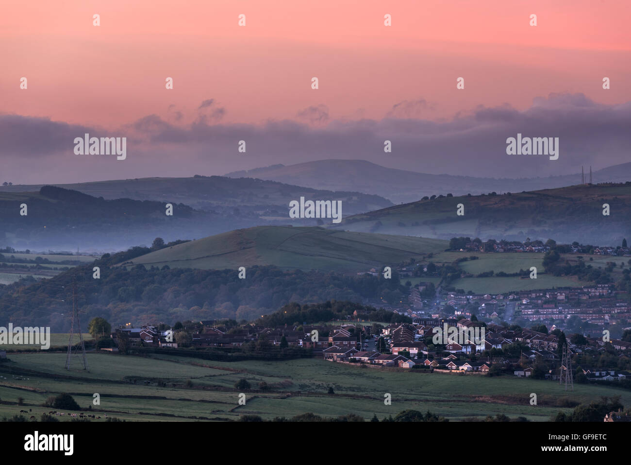 Der Peak District fällt vor allem im nördlichen Derbyshire aber auch Teile von Cheshire, Greater Manchester, Staffordshire. Stockfoto