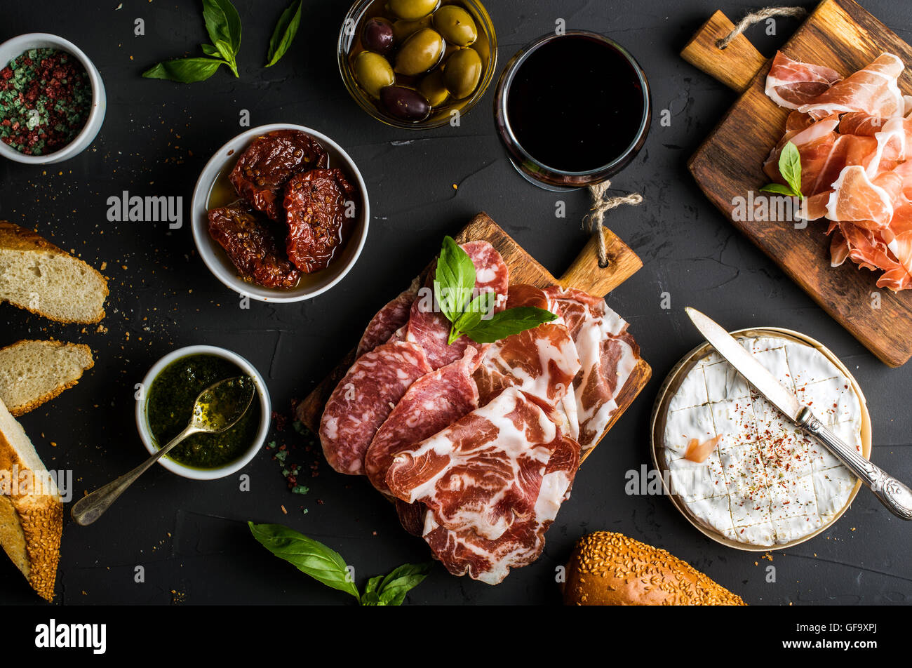 Mediterraner wein Stockfotos und -bilder Kaufen - Alamy