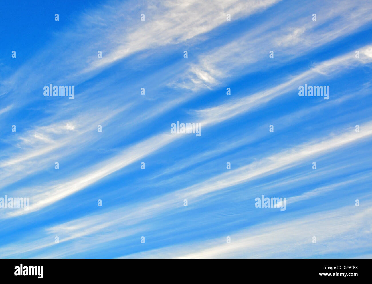 Erstaunliche blauer Himmel mit Wolken Stockfoto