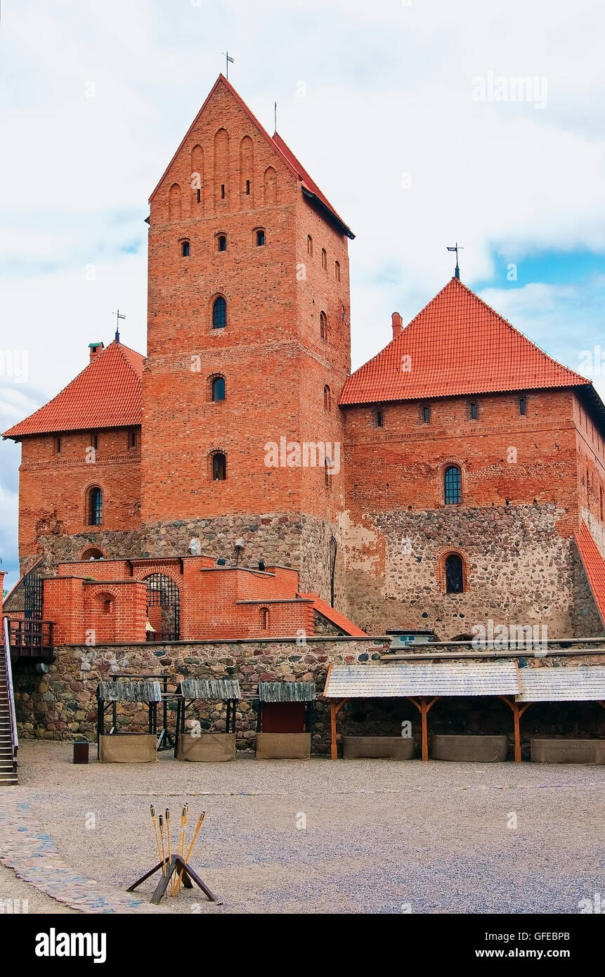 Aus rotem Backstein Burg, eine historische Sehenswürdigkeit in Trakai Stockfoto