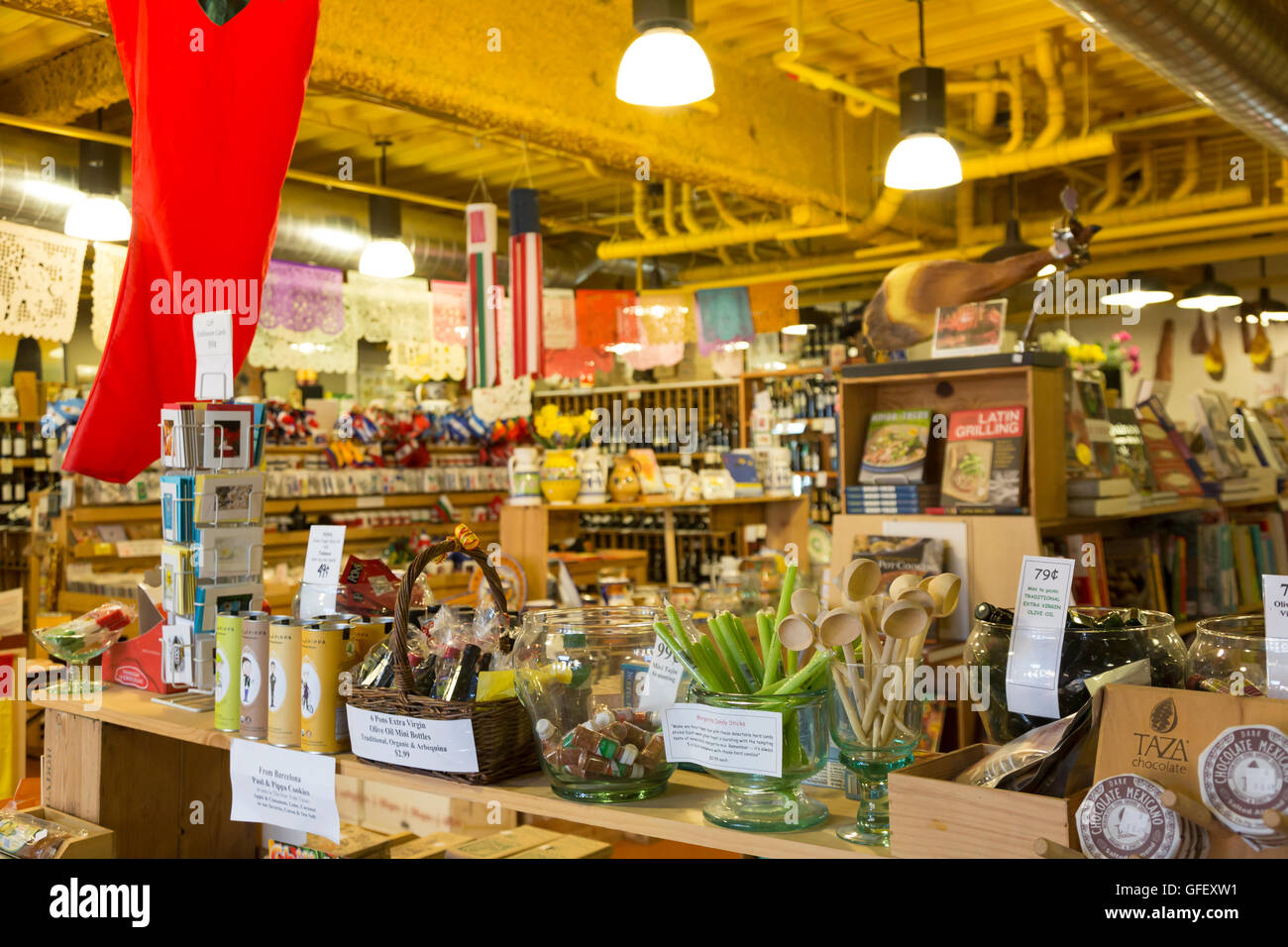 Seattle, Washington: Die spanischen Tabelle eine spanische Lebensmittelhändler und Shop am Pike Place Market. Stockfoto